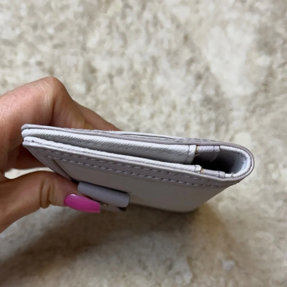 NWOT Kate Spade Light Gray Wallet with Bow Detail